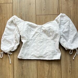 Abercrombie & Fitch White Eyelet Puff Sleeve Top Size XS